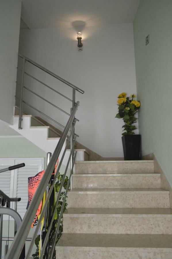 Apartment Beach Makarska Exteriör bild
